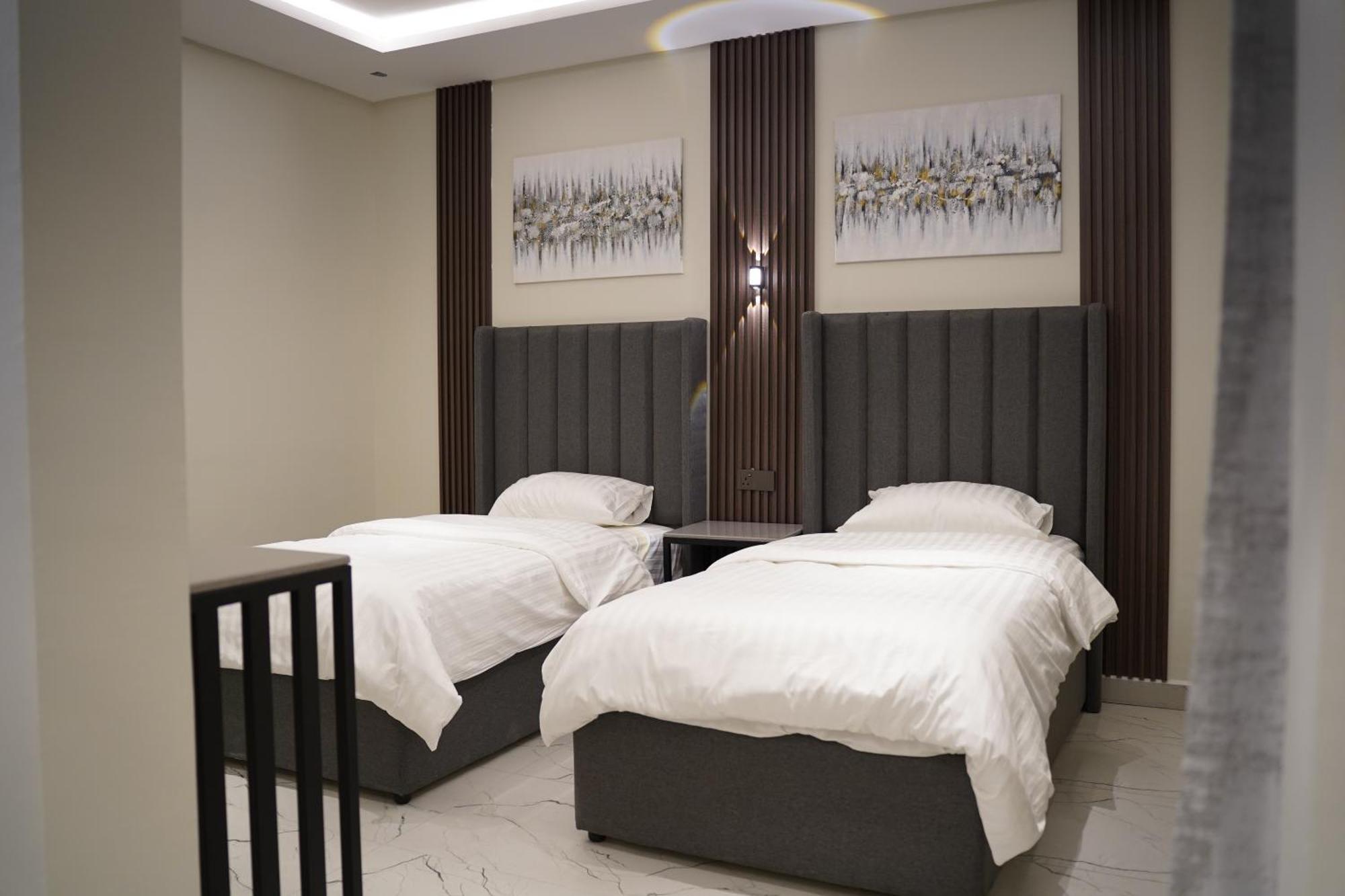 Lavenue Resthouse Apartment นิซวา ภายนอก รูปภาพ