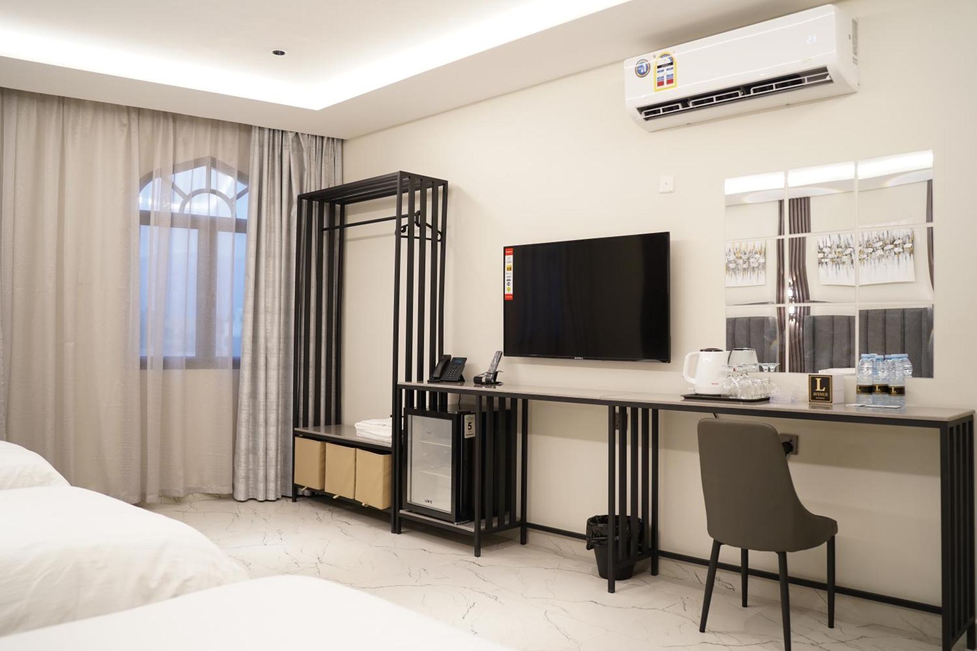 Lavenue Resthouse Apartment นิซวา ภายนอก รูปภาพ