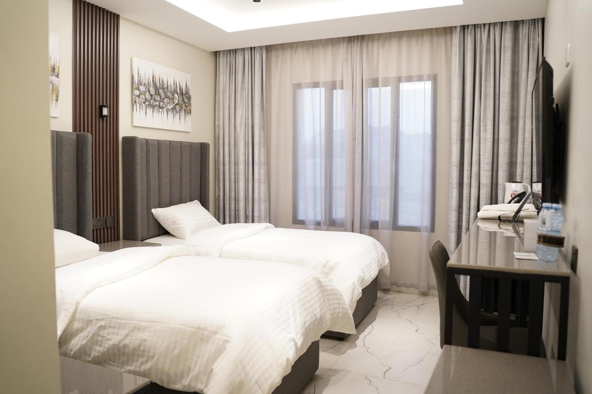 Lavenue Resthouse Apartment นิซวา ภายนอก รูปภาพ