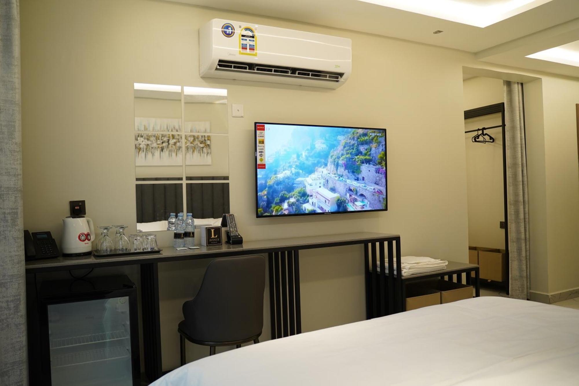 Lavenue Resthouse Apartment นิซวา ภายนอก รูปภาพ
